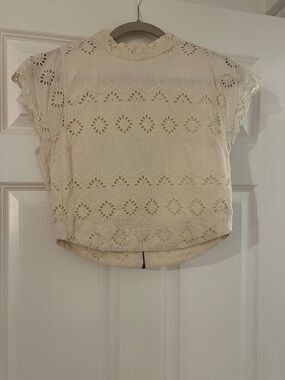 Women's Cream Eyelet Lace Short Sleeve Blouse